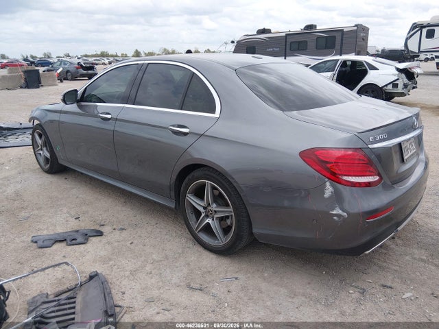 Aukcja sprzedaży 2018 Mercedes-benz E 300, vin: WDDZF4JB1JA310107, numer aukcji: 46239501