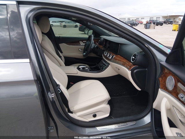 Aukcja sprzedaży 2018 Mercedes-benz E 300, vin: WDDZF4JB1JA310107, numer aukcji: 46239501