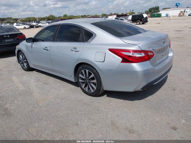 2017 Nissan Altima 2.5 Sv მანქანა იყიდება აუქციონზე, vin: 1N4AL3AP3HC285768, აუქციონის ნომერი: 46239529