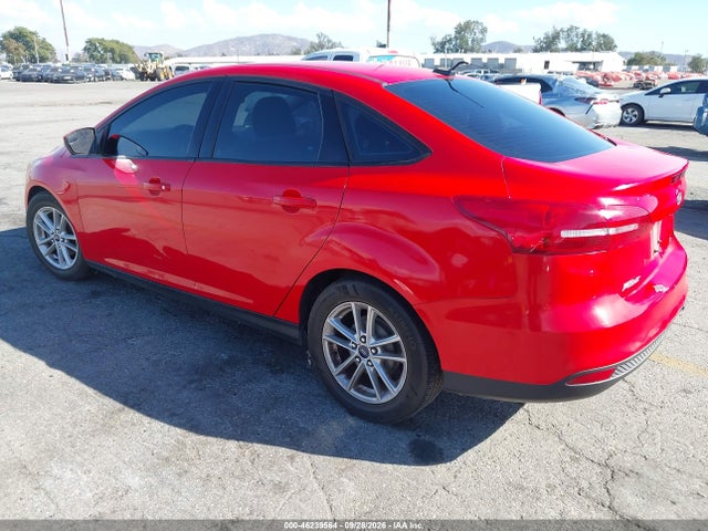 Ford FOCUS SE 2015 1FADP3F28FL287849 Image 3