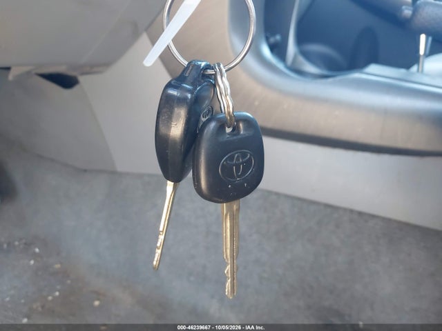 46239667 :رقم المزاد ، 2T3BF4DV4BW108561 vin ، 2011 Toyota Rav4 مزاد بيع
