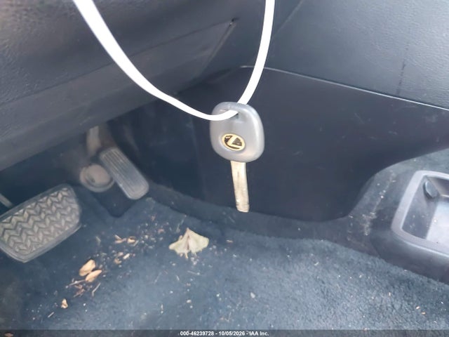 46239728 :رقم المزاد ، 2T2HA31U85C053380 vin ، 2005 Lexus Rx 330 مزاد بيع