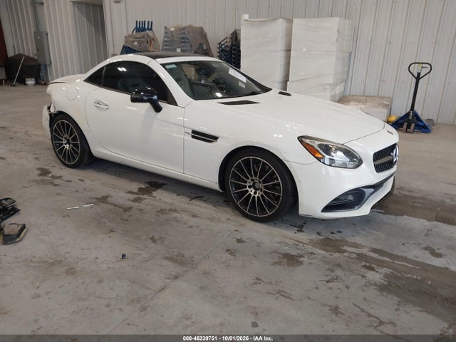 2018 Mercedes-benz Slc 300 მანქანა იყიდება აუქციონზე, vin: WDDPK3JA1JF153752, აუქციონის ნომერი: 46239751