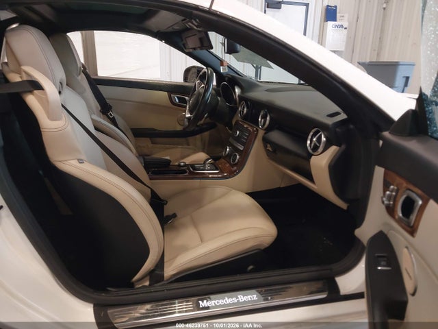 2018 Mercedes-benz Slc 300 მანქანა იყიდება აუქციონზე, vin: WDDPK3JA1JF153752, აუქციონის ნომერი: 46239751