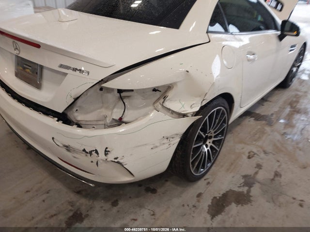 2018 Mercedes-benz Slc 300 მანქანა იყიდება აუქციონზე, vin: WDDPK3JA1JF153752, აუქციონის ნომერი: 46239751