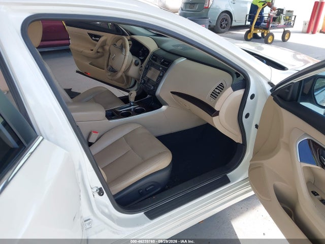 Продажа на аукционе авто 2015 Nissan Altima 2.5 Sl, vin: 1N4AL3AP8FC218645, номер лота: 46239760