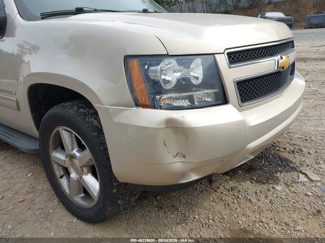 46239800 :رقم المزاد ، 1GNSKJE71CR155629 vin ، 2012 Chevrolet Suburban 1500 Lt مزاد بيع
