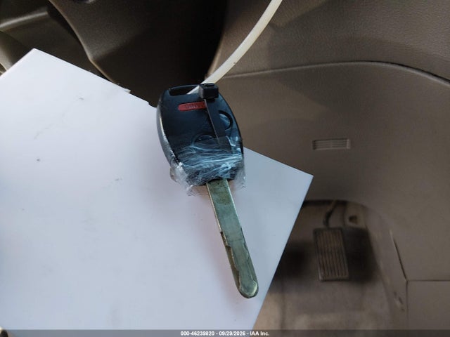 46239820 :رقم المزاد ، 5FNRL3H24AB088043 vin ، 2010 Honda Odyssey Lx مزاد بيع