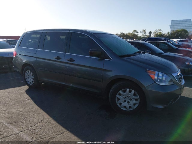 46239820 :رقم المزاد ، 5FNRL3H24AB088043 vin ، 2010 Honda Odyssey Lx مزاد بيع