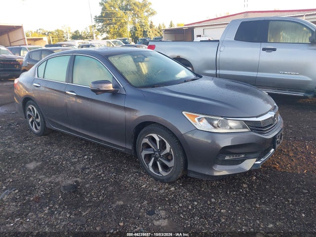 Продаж на аукціоні авто 2017 Honda Accord Ex-l, vin: 1HGCR2F82HA067668, номер лоту: 46239857