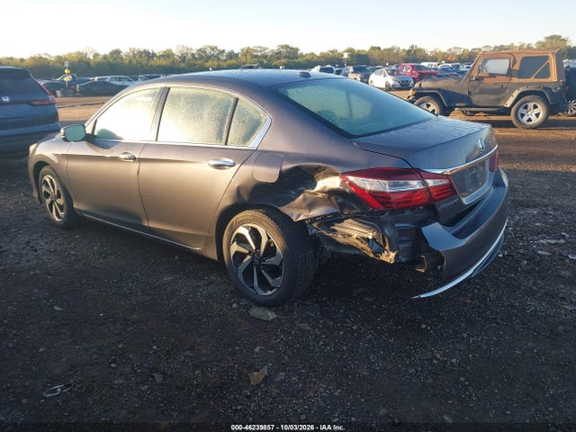 Продаж на аукціоні авто 2017 Honda Accord Ex-l, vin: 1HGCR2F82HA067668, номер лоту: 46239857