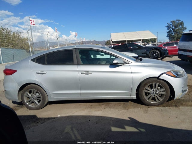 Продаж на аукціоні авто 2017 Hyundai Elantra Se, vin: 5NPD84LFXHH051649, номер лоту: 46239861