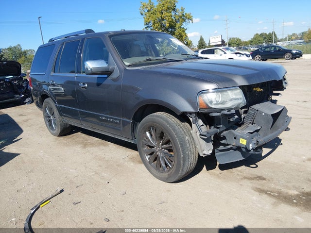2015 Lincoln Navigator მანქანა იყიდება აუქციონზე, vin: 5LMJJ2HT2FEJ04117, აუქციონის ნომერი: 46239894
