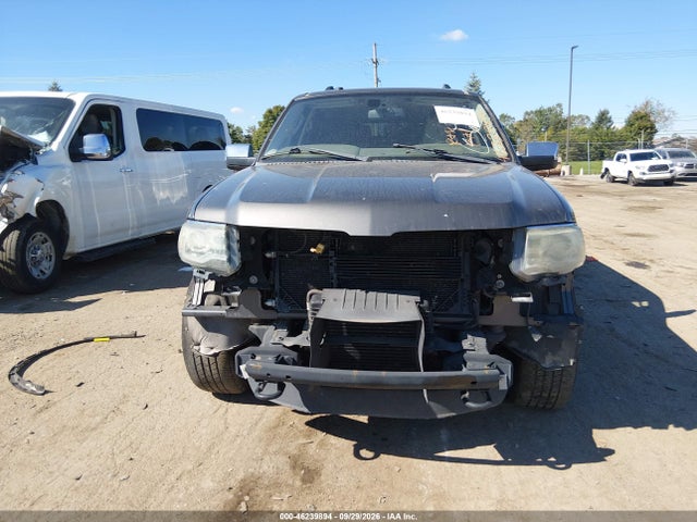 Продажа на аукционе авто 2015 Lincoln Navigator, vin: 5LMJJ2HT2FEJ04117, номер лота: 46239894