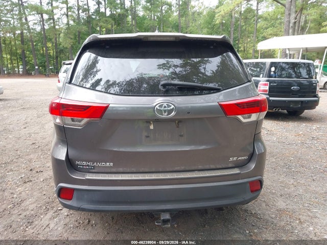 Продажа на аукционе авто 2017 Toyota Highlander Se, vin: 5TDJZRFH2HS456294, номер лота: 46239904