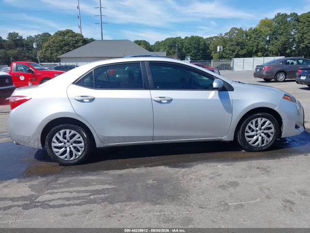 Продажа на аукционе авто 2017 Toyota Corolla Le, vin: 5YFBURHE6HP666024, номер лота: 46239912
