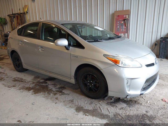 Продажа на аукционе авто 2014 Toyota Prius Two, vin: JTDKN3DU6E1773534, номер лота: 46239935