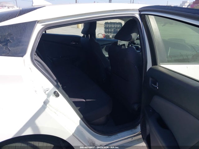 46239937 :رقم المزاد ، JTDKARFU2G3004015 vin ، 2016 Toyota Prius Two Eco مزاد بيع