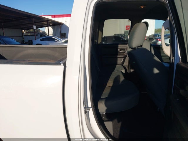 Продажа на аукционе авто 2017 Ram 1500 Tradesman  4x4 6'4 Box, vin: 1C6RR7FM7HS517934, номер лота: 46239943