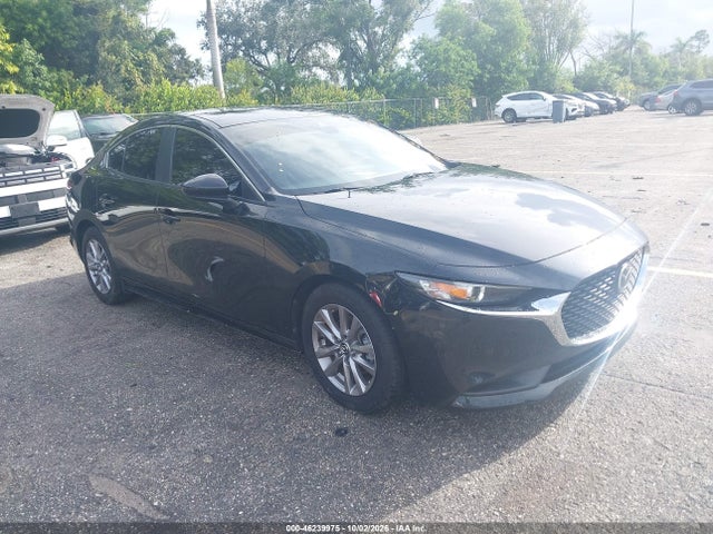 46239975 :رقم المزاد ، JM1BPAAL3M1326653 vin ، 2021 Mazda Mazda3 2.5 S مزاد بيع