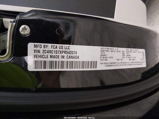Продажа на аукционе авто 2023 Chrysler Pacifica Hybrid Limited, vin: 2C4RC1S7XPR542074, номер лота: 46240005