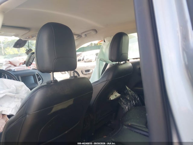 Продажа на аукционе авто 2019 Jeep Compass Latitude 4x4, vin: 3C4NJDBB3KT767789, номер лота: 46240010