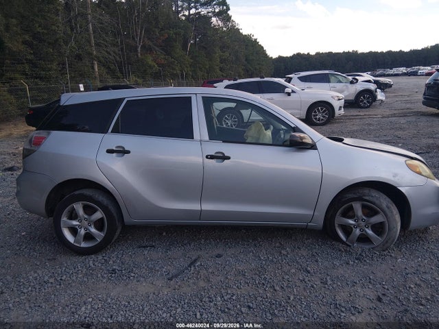 46240024 :رقم المزاد ، 2T1KR32E35C443586 vin ، 2005 Toyota Matrix مزاد بيع