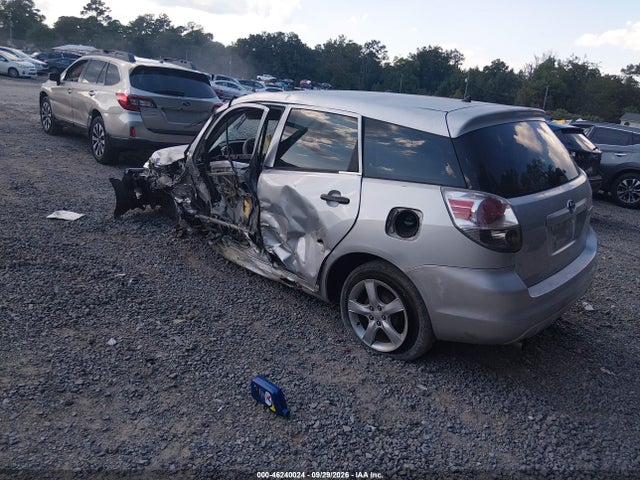 46240024 :رقم المزاد ، 2T1KR32E35C443586 vin ، 2005 Toyota Matrix مزاد بيع