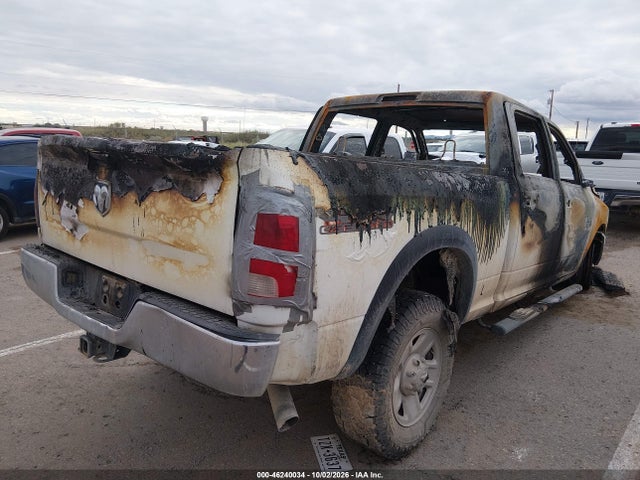 46240034 :رقم المزاد ، 3C6UR5CJXHG653412 vin ، 2017 Ram 2500 Tradesman  4x4 6'4 Box مزاد بيع
