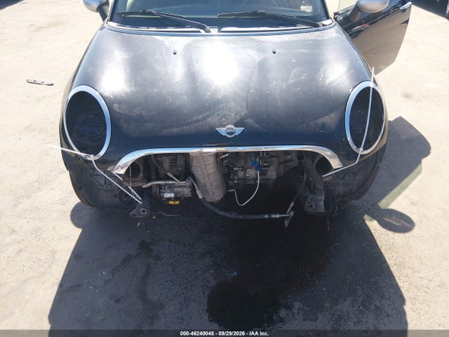 2009 Mini Cooper Clubman მანქანა იყიდება აუქციონზე, vin: WMWML335X9TP98842, აუქციონის ნომერი: 46240048