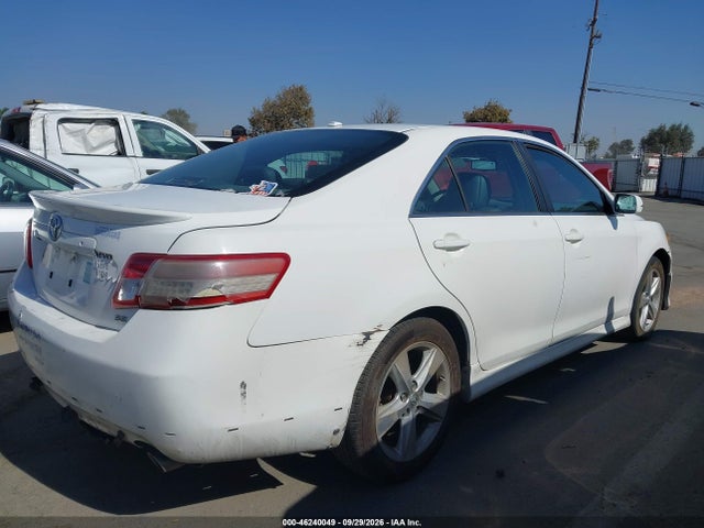 46240049 :رقم المزاد ، 4T1BK3EK6BU631664 vin ، 2011 Toyota Camry Se V6 مزاد بيع