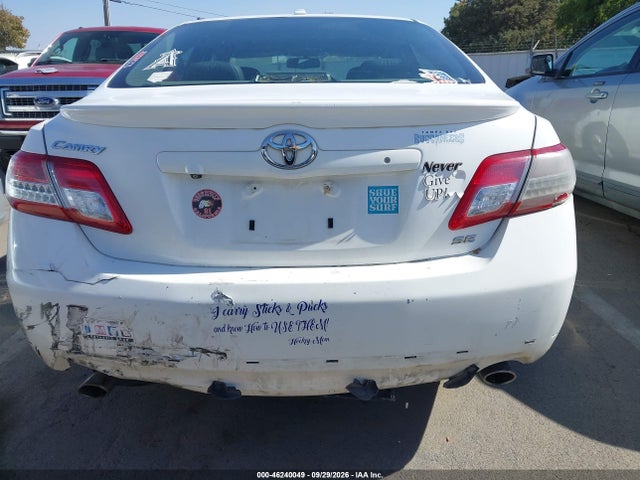 46240049 :رقم المزاد ، 4T1BK3EK6BU631664 vin ، 2011 Toyota Camry Se V6 مزاد بيع