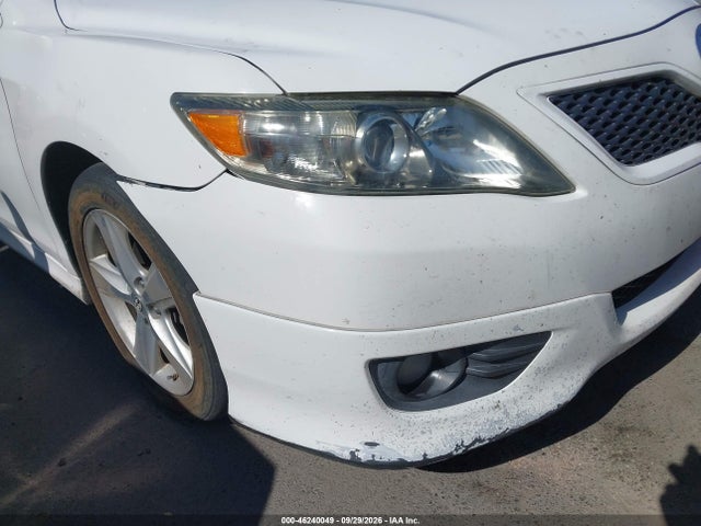 46240049 :رقم المزاد ، 4T1BK3EK6BU631664 vin ، 2011 Toyota Camry Se V6 مزاد بيع