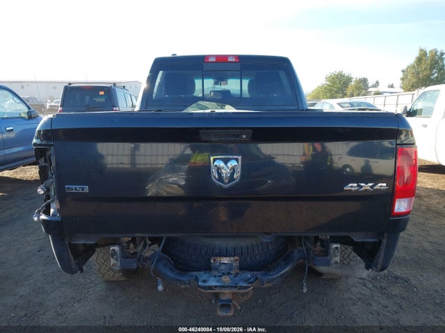1C6RR7TT6HS748304 RAM 1500 Slt 4x4 6&#039;4 Box