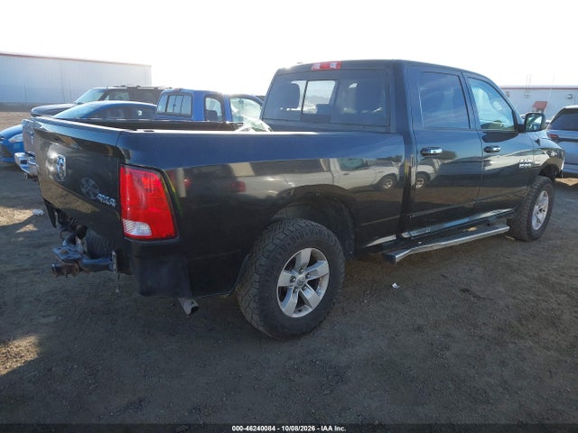 1C6RR7TT6HS748304 RAM 1500 Slt 4x4 6&#039;4 Box