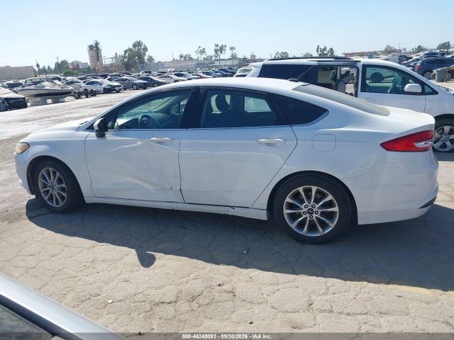 3FA6P0HD8HR293614 Ford FUSION SE