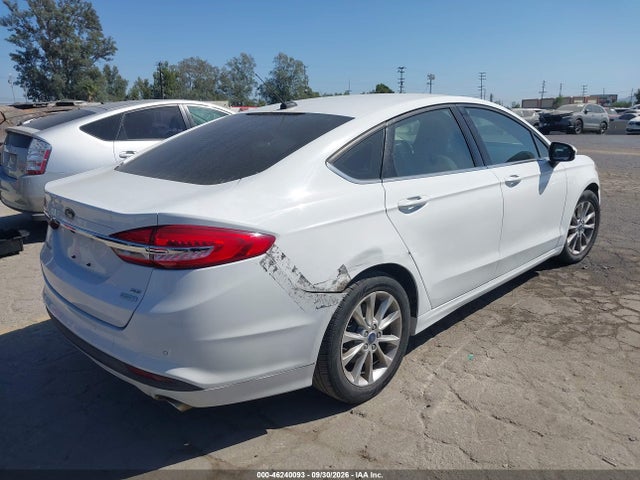 3FA6P0HD8HR293614 Ford FUSION SE