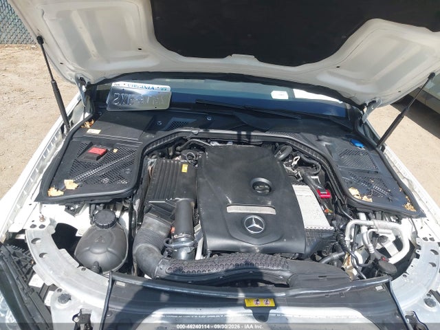 Aukcja sprzedaży 2015 Mercedes-benz C 300 4matic/luxury 4matic/sport 4matic, vin: 55SWF4KB1FU021561, numer aukcji: 46240114