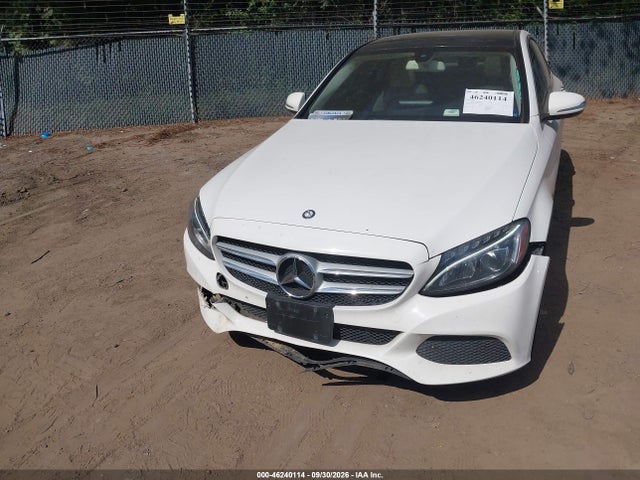 Aukcja sprzedaży 2015 Mercedes-benz C 300 4matic/luxury 4matic/sport 4matic, vin: 55SWF4KB1FU021561, numer aukcji: 46240114