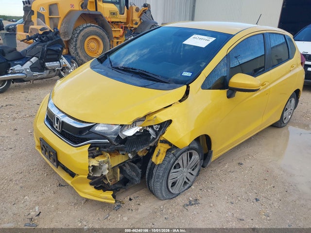 46240166 :رقم المزاد ، 3HGGK5H47JM730551 vin ، 2018 Honda Fit Lx مزاد بيع