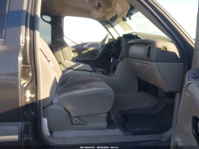 Продаж на аукціоні авто 2004 Chevrolet Tahoe Ls, vin: 1GNEC13ZX4R230554, номер лоту: 46240167