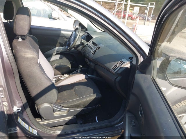 2008 Mitsubishi Outlander Es მანქანა იყიდება აუქციონზე, vin: JA4LT21W78Z006351, აუქციონის ნომერი: 46240170