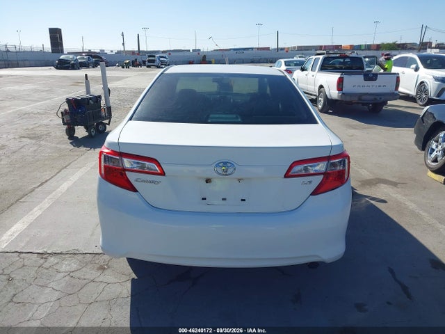 2014 Toyota Camry Le მანქანა იყიდება აუქციონზე, vin: 4T1BF1FK9EU735352, აუქციონის ნომერი: 46240172
