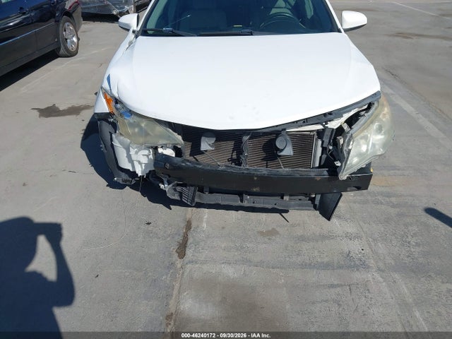 2014 Toyota Camry Le მანქანა იყიდება აუქციონზე, vin: 4T1BF1FK9EU735352, აუქციონის ნომერი: 46240172