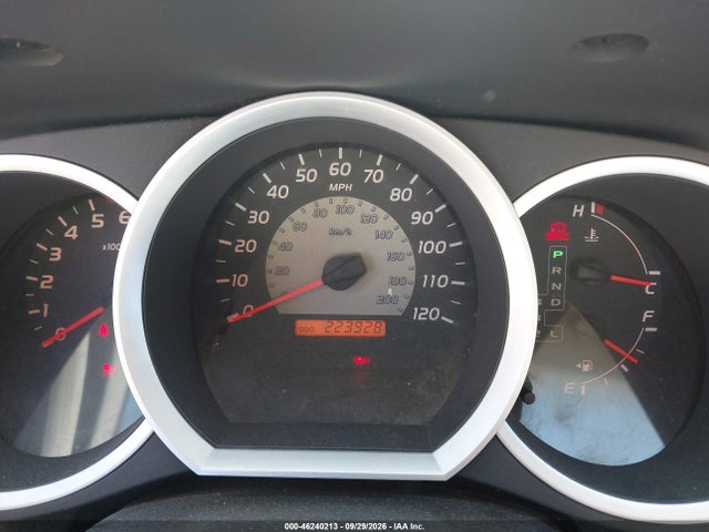 2006 Toyota Tacoma Prerunner V6 მანქანა იყიდება აუქციონზე, vin: 5TEKU72N26Z252520, აუქციონის ნომერი: 46240213