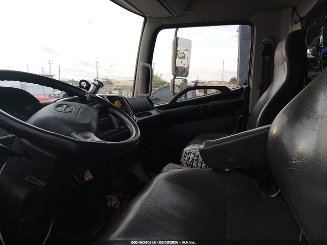 2016 Hino Hino 338 მანქანა იყიდება აუქციონზე, vin: 5PVNV8JM6G4S50997, აუქციონის ნომერი: 46240256