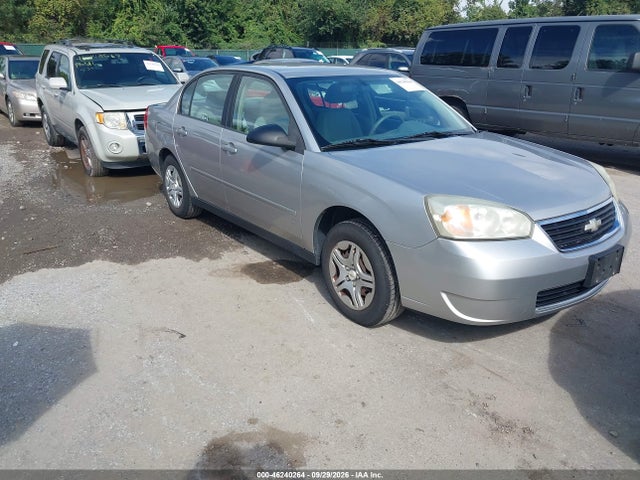 Продажа на аукционе авто 2008 Chevrolet Malibu Classic Ls, vin: 1G1ZS58F68F142281, номер лота: 46240264