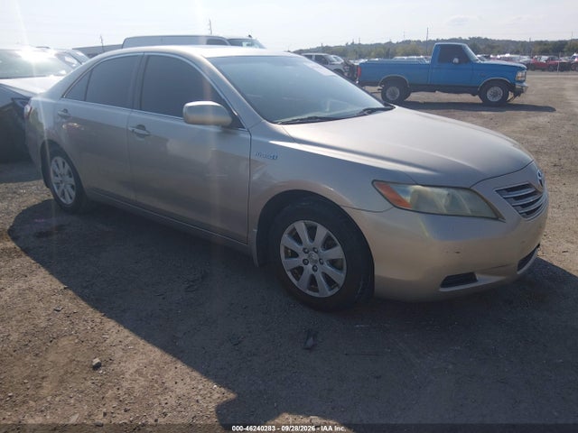 2007 Toyota Camry Hybrid მანქანა იყიდება აუქციონზე, vin: JTNBB46K573037486, აუქციონის ნომერი: 46240283