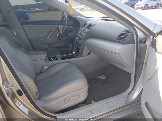 2007 Toyota Camry Hybrid მანქანა იყიდება აუქციონზე, vin: JTNBB46K573037486, აუქციონის ნომერი: 46240283