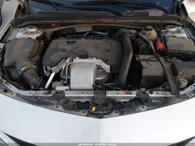 1G1ZE5SX7KF148185 Chevrolet Malibu Premier